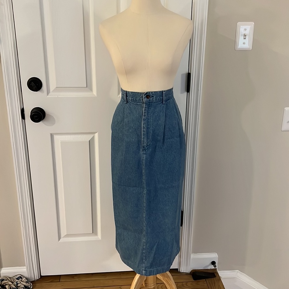 Denim skirt